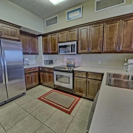 Wondrous Condo With Beach Access And Poolside Beach - Unit 2103
